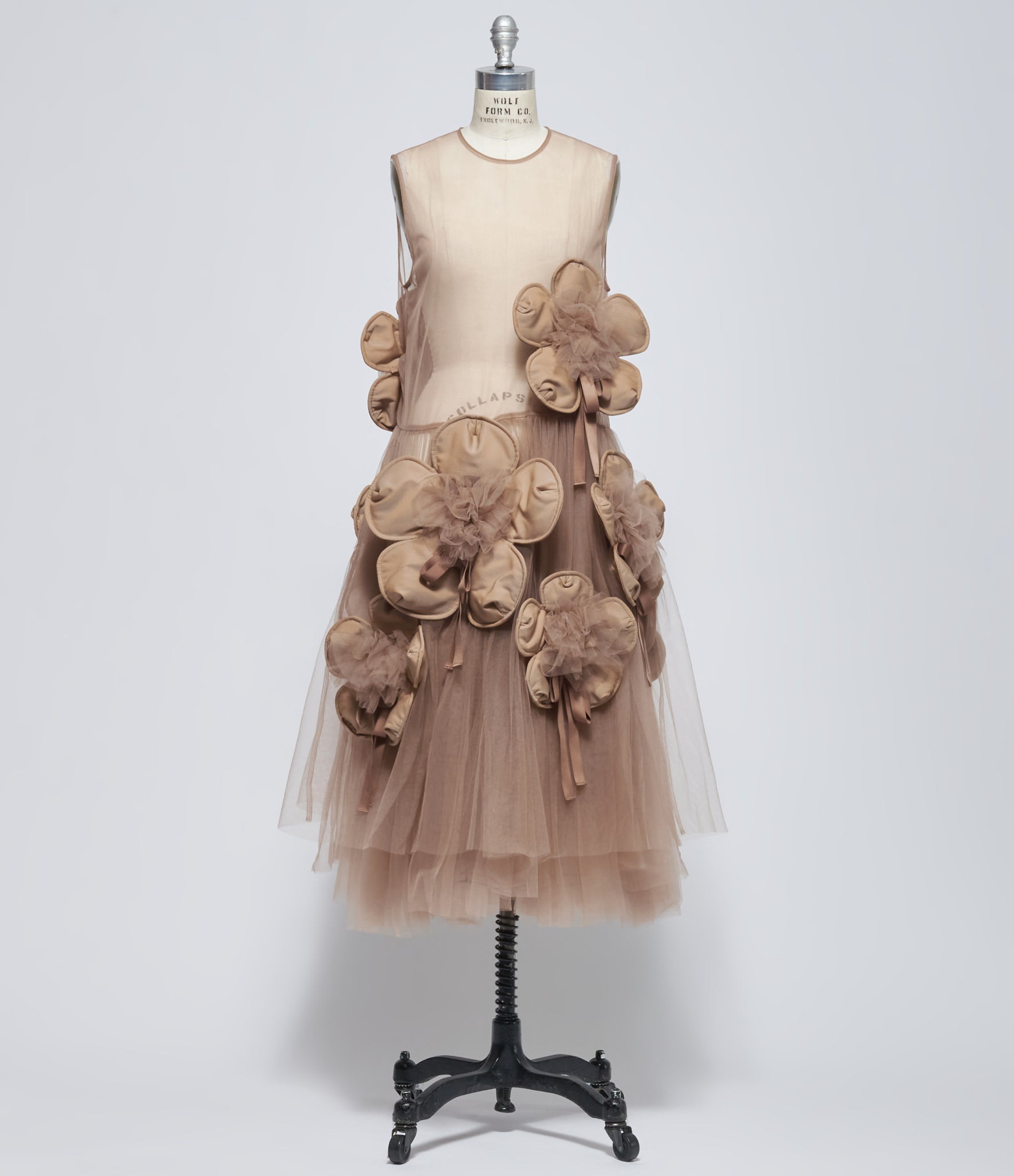Noir Kei Ninomiya Women's Taupe Floral Appliqué Tulle Dress