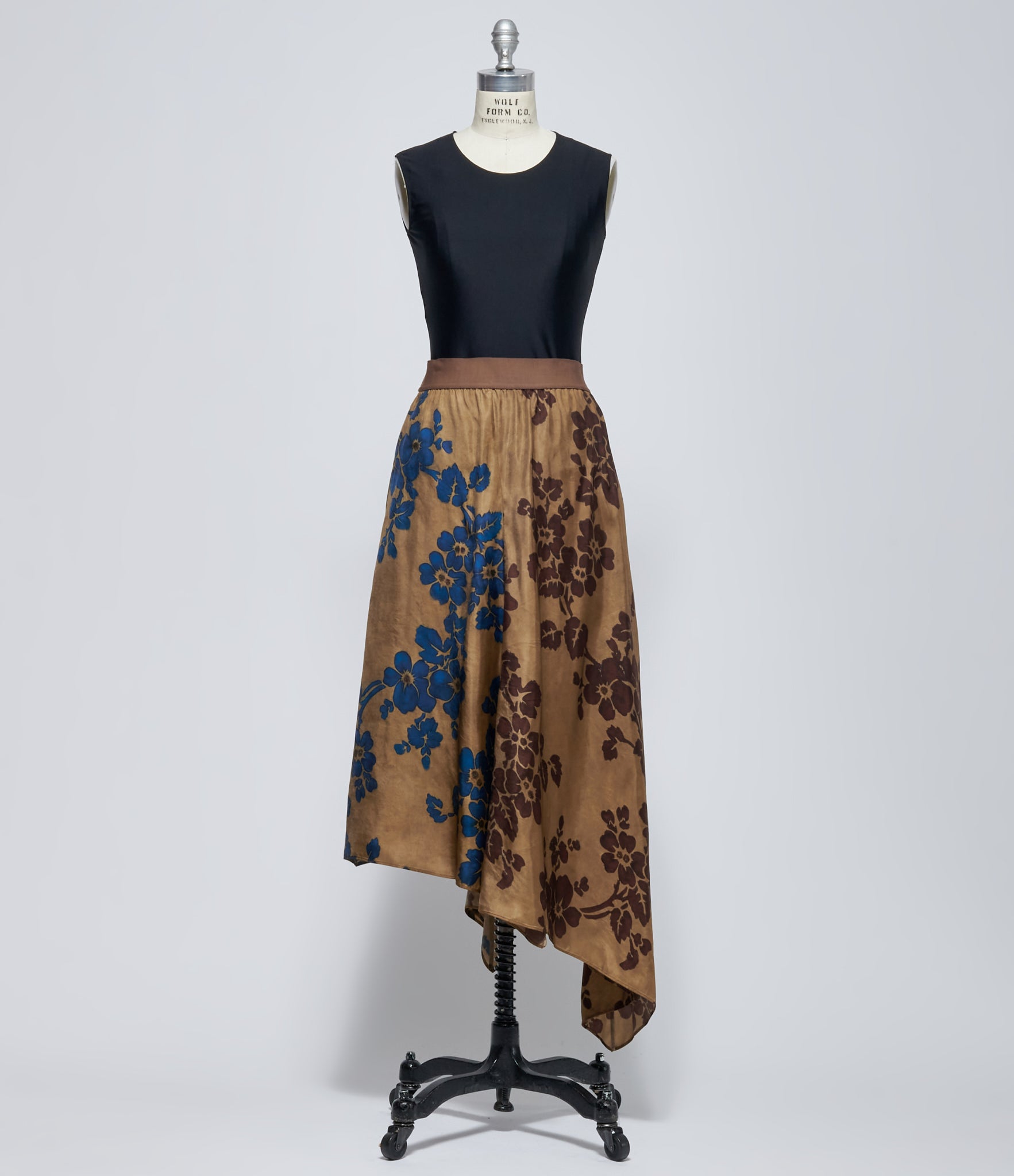 Uma Wang Women's Tan/Red/Blue Glue Asymmetric Floral Skirt