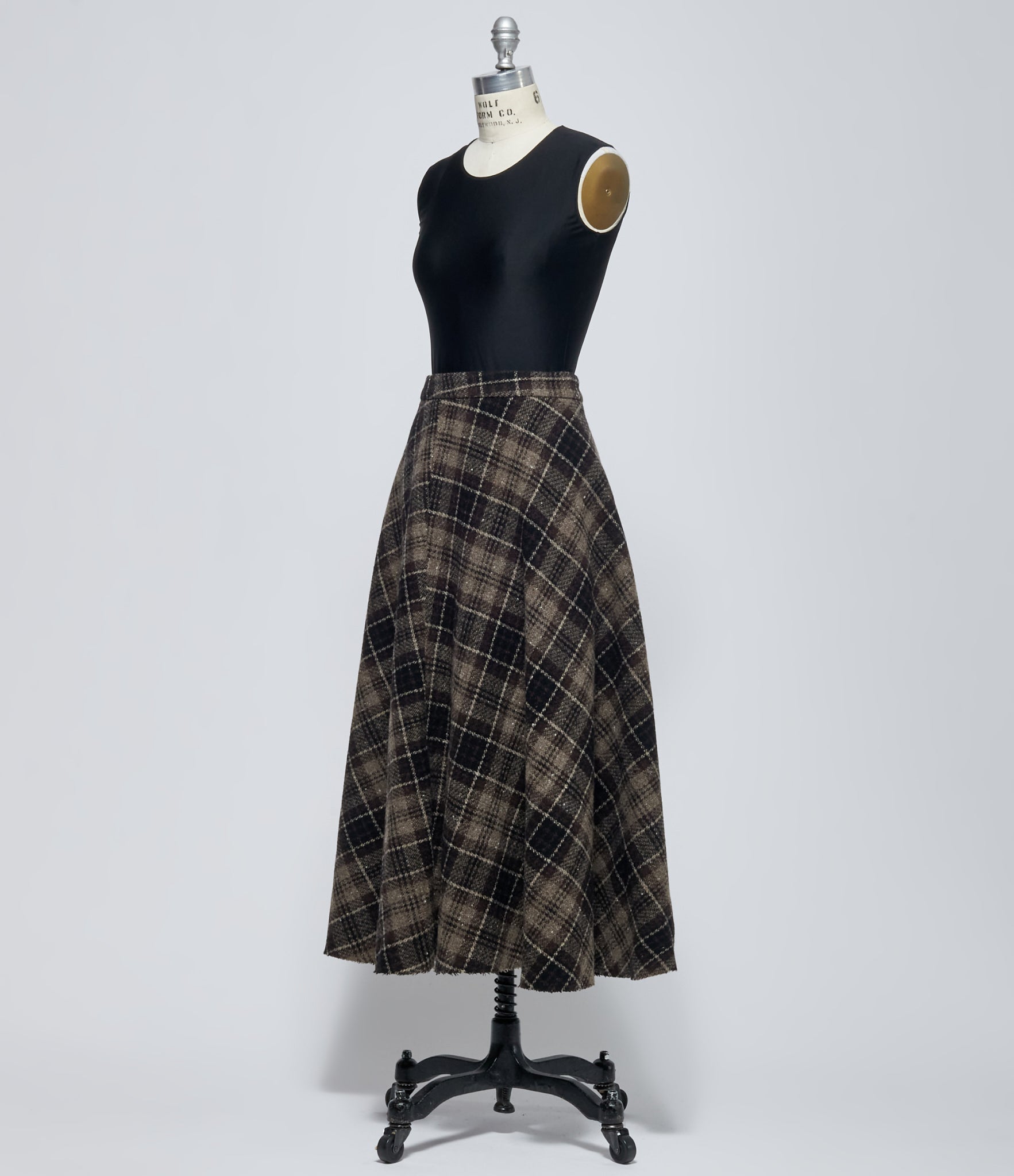A Tentative Atelier Women's Dark Brown Geno Raw Checks Round Skirt
